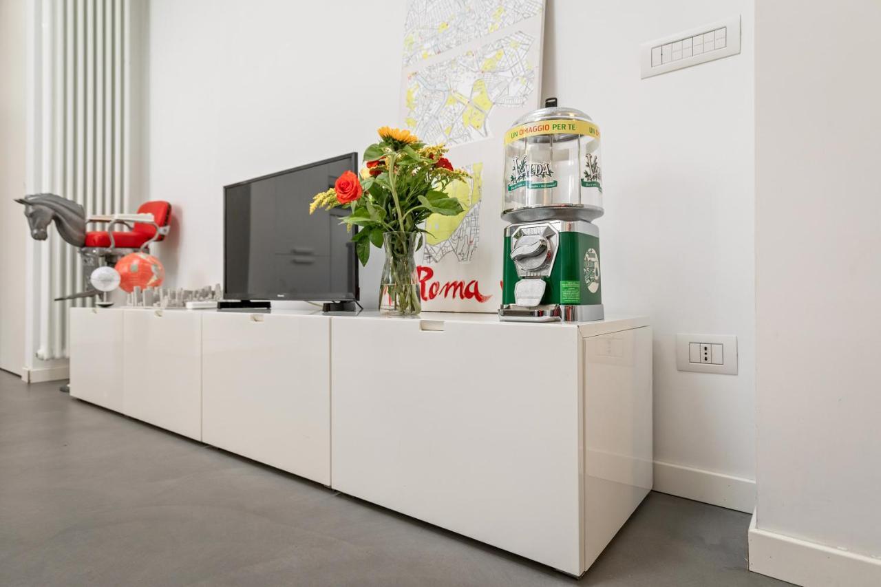 Rome As You Feel - Alibert Design Loft Roma Exterior foto